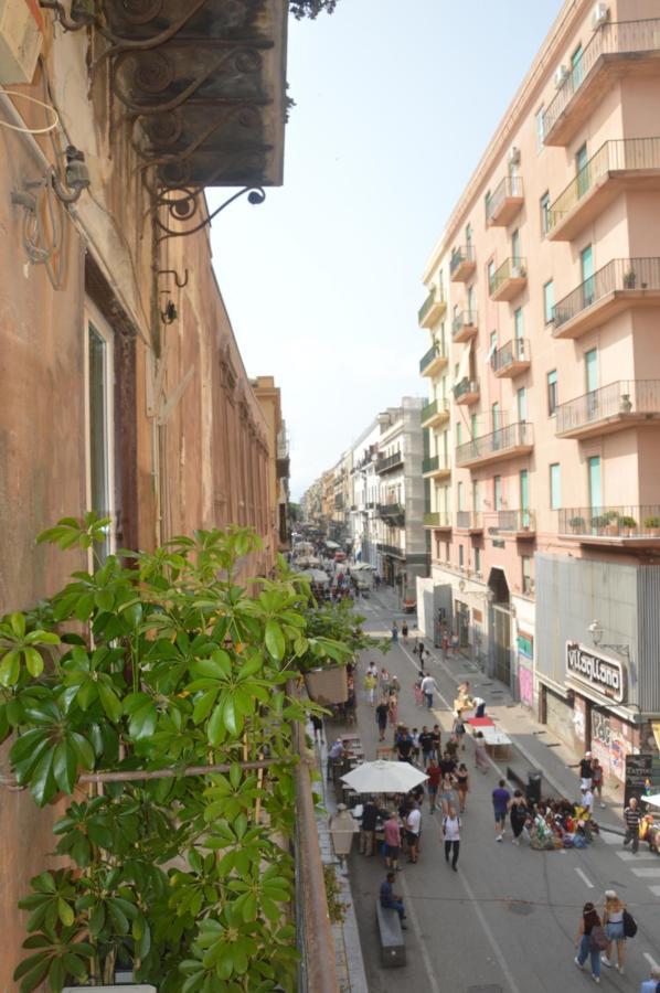 Domus Maqueda Bed and Breakfast Palermo Exteriör bild