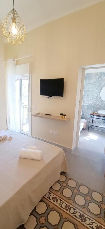 Domus Maqueda Bed and Breakfast Palermo Exteriör bild