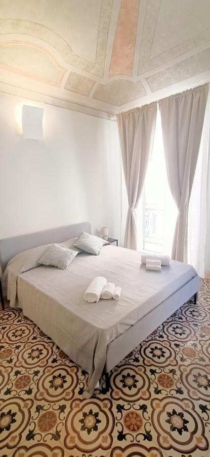Domus Maqueda Bed and Breakfast Palermo Exteriör bild