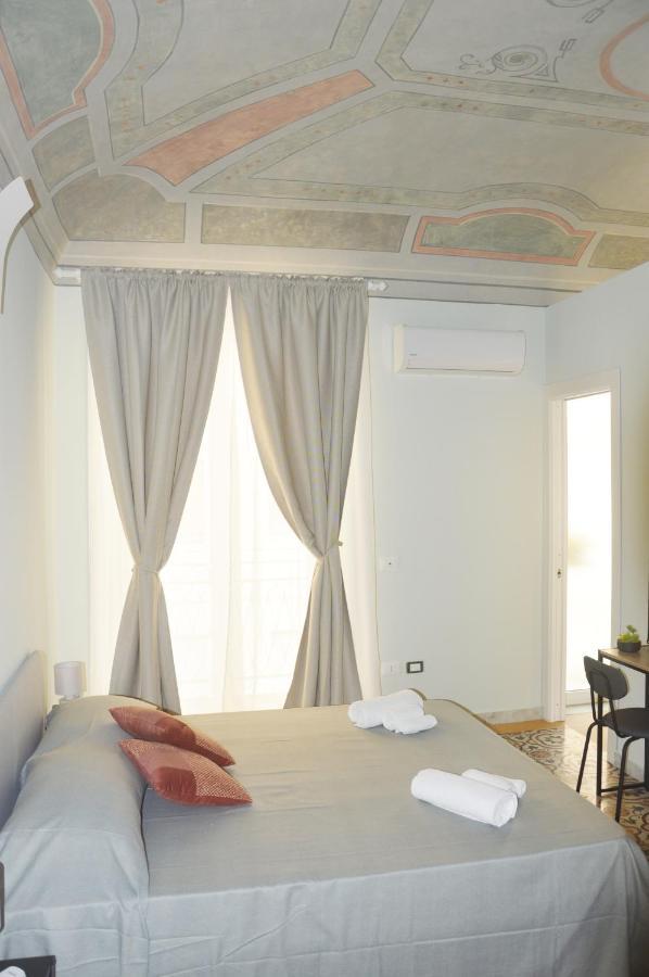 Domus Maqueda Bed and Breakfast Palermo Exteriör bild