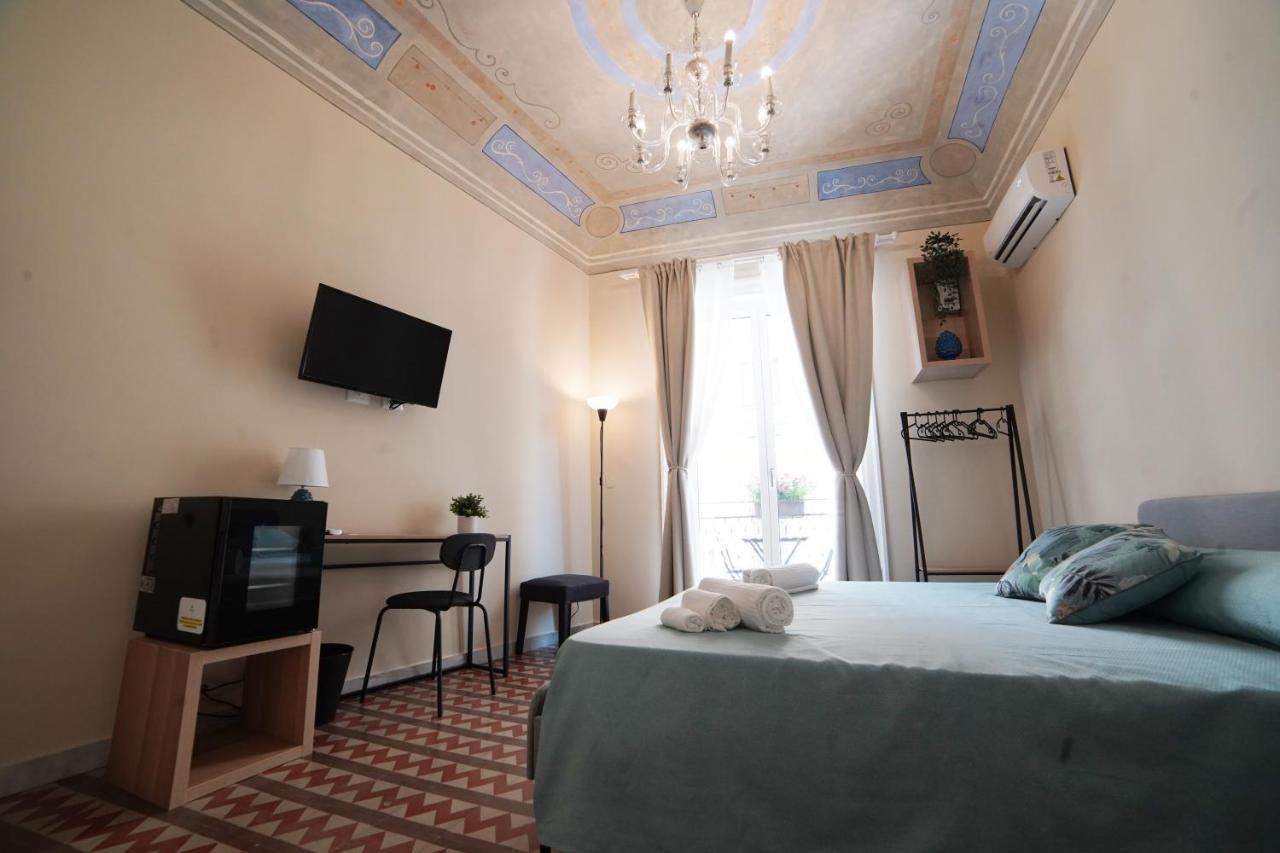 Domus Maqueda Bed and Breakfast Palermo Exteriör bild