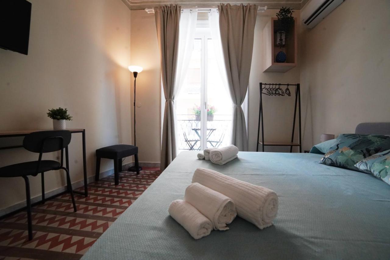 Domus Maqueda Bed and Breakfast Palermo Exteriör bild