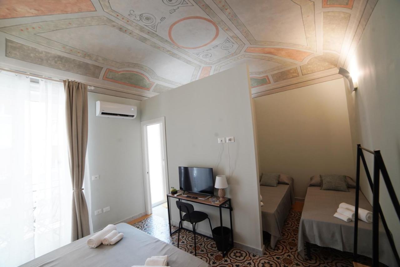 Domus Maqueda Bed and Breakfast Palermo Exteriör bild