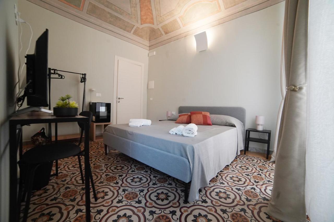 Domus Maqueda Bed and Breakfast Palermo Exteriör bild